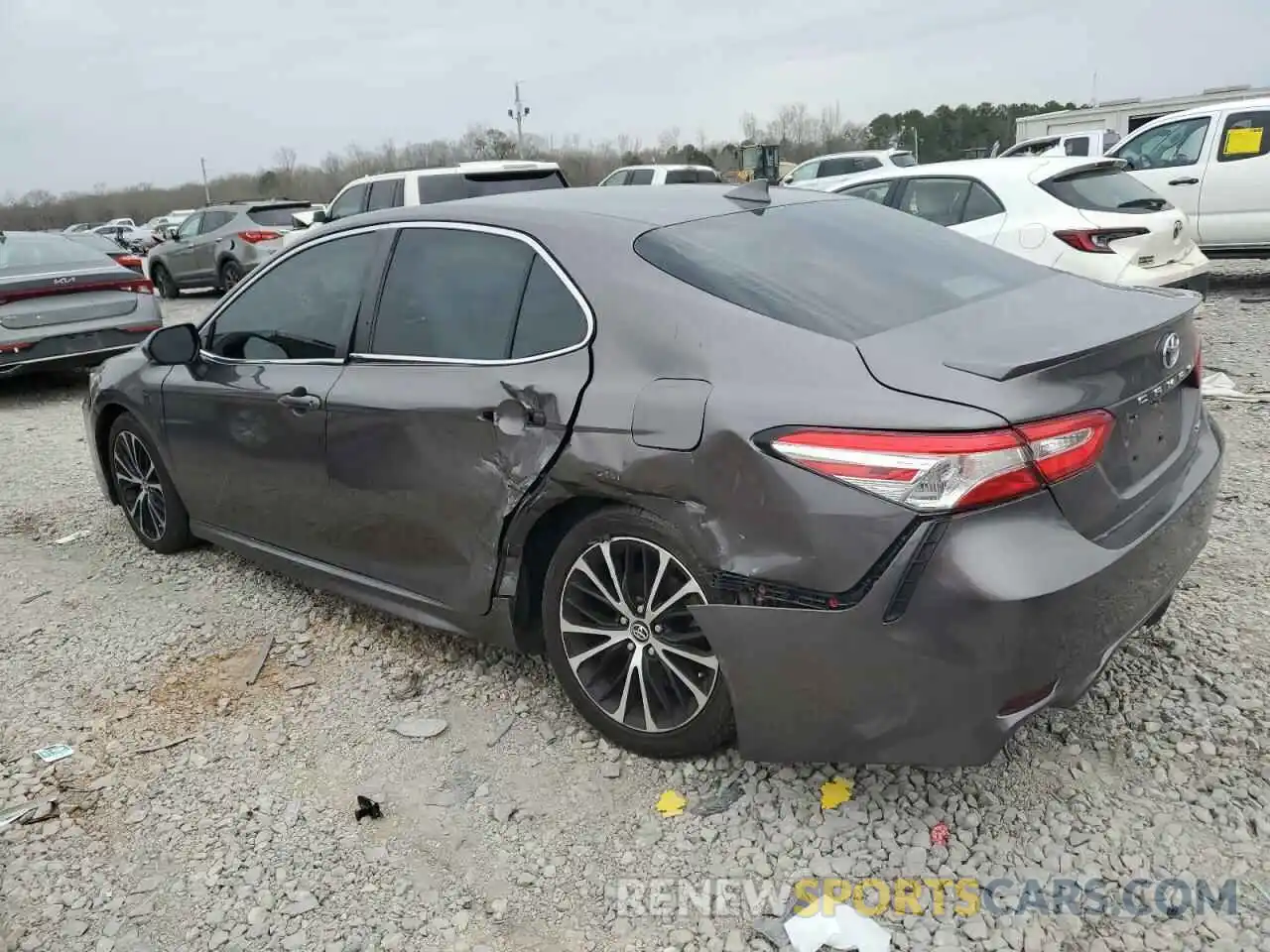 2 Photograph of a damaged car 4T1J11AK9LU941284 TOYOTA CAMRY 2020