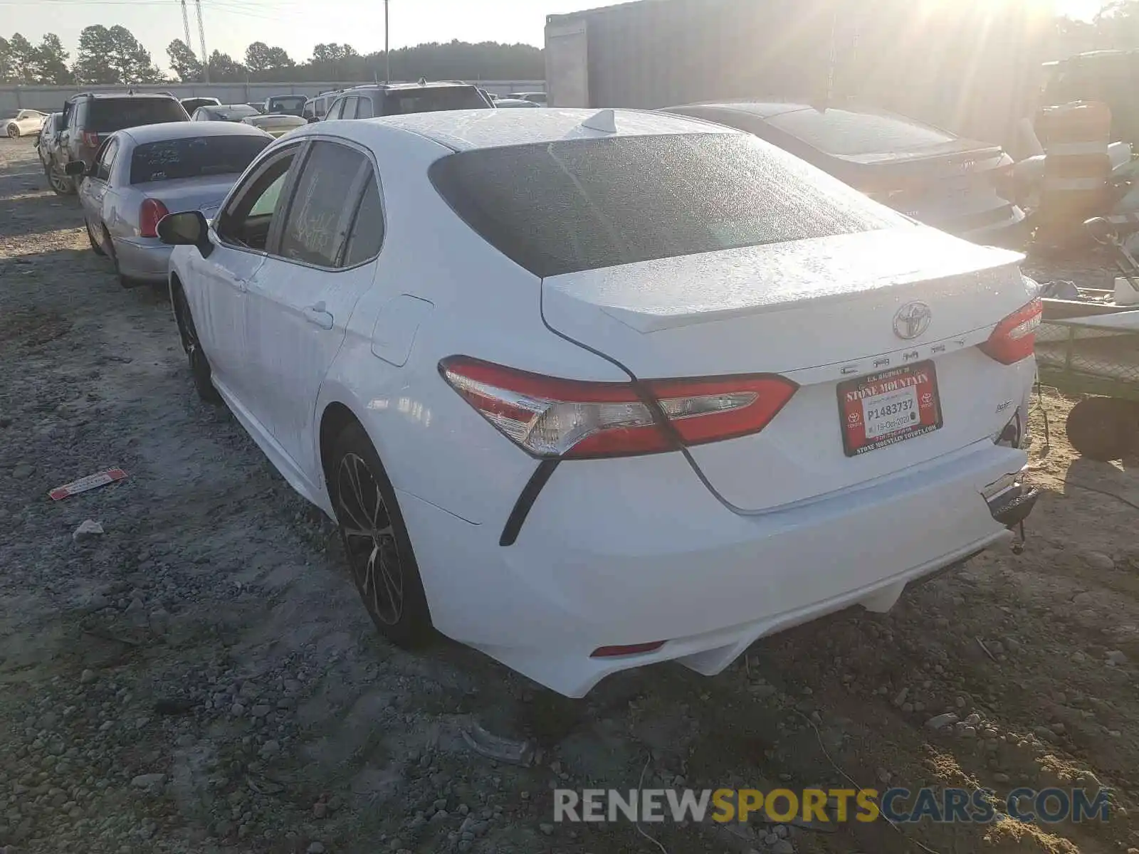 3 Photograph of a damaged car 4T1J11AK9LU970851 TOYOTA CAMRY 2020