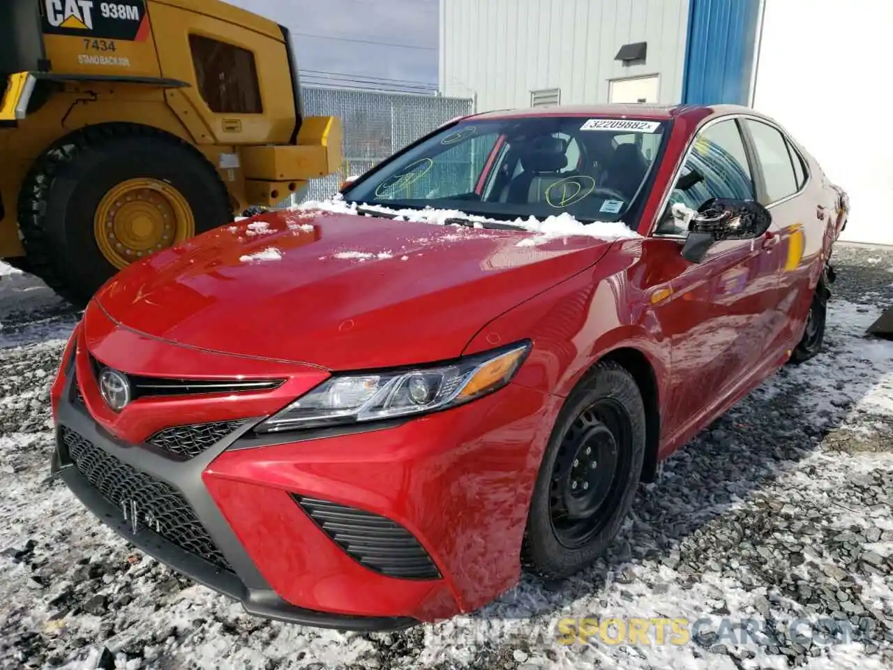 2 Photograph of a damaged car 4T1J11AKXLU318210 TOYOTA CAMRY 2020