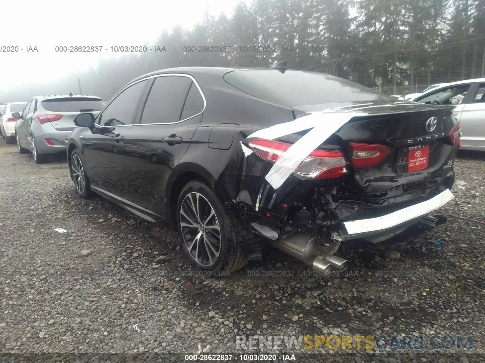 3 Photograph of a damaged car 4T1J31AK1LU525904 TOYOTA CAMRY 2020