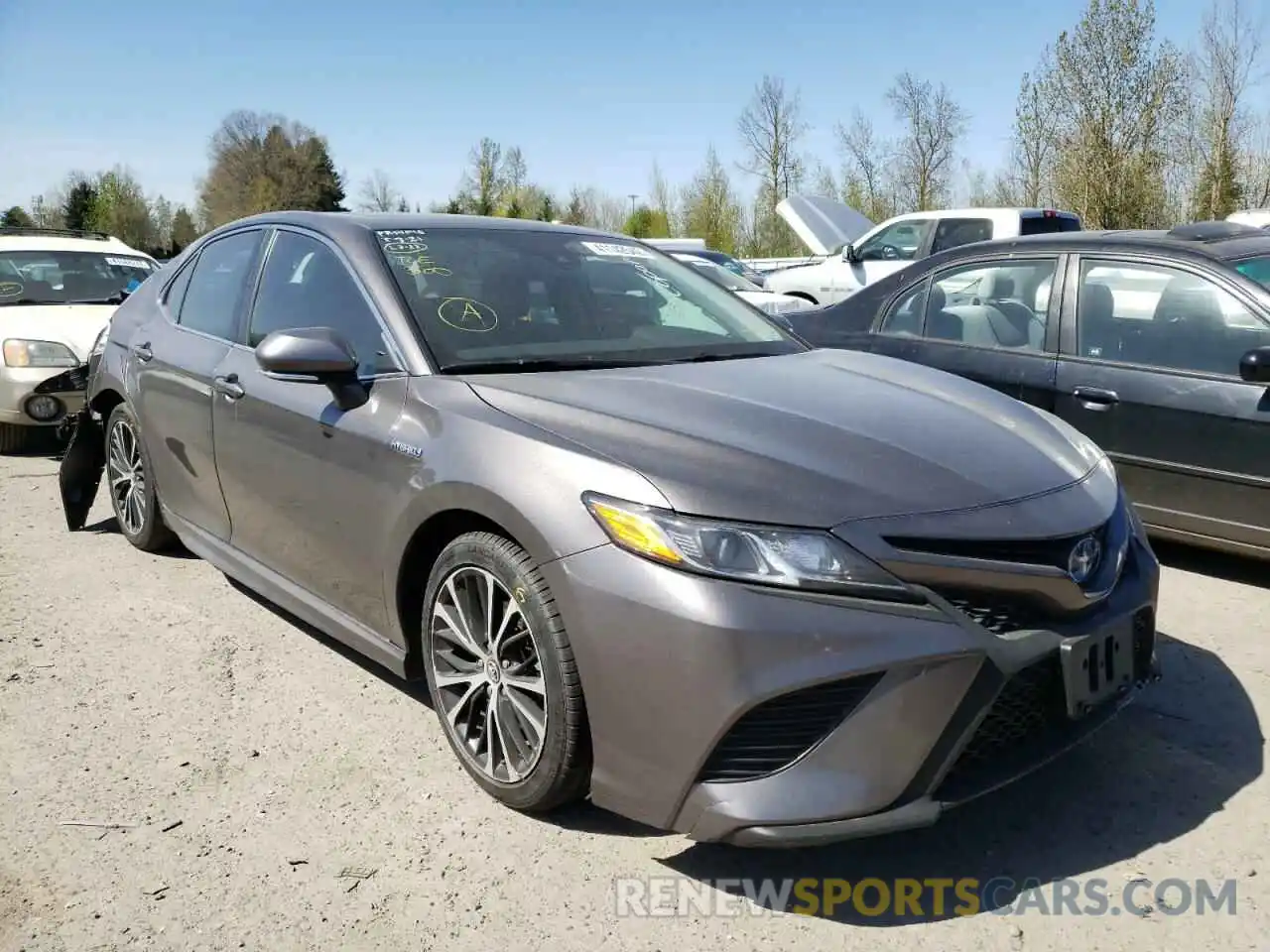 1 Photograph of a damaged car 4T1J31AK1LU529659 TOYOTA CAMRY 2020