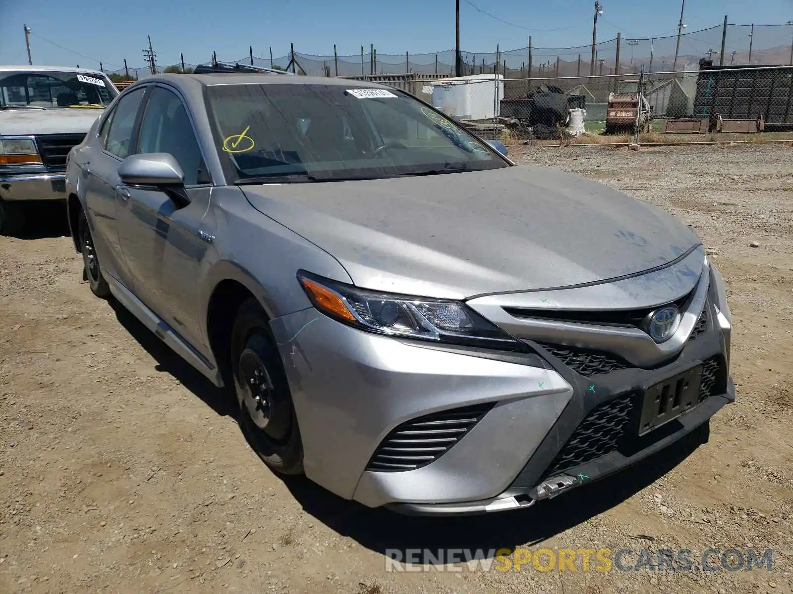 1 Photograph of a damaged car 4T1J31AK2LU534529 TOYOTA CAMRY 2020