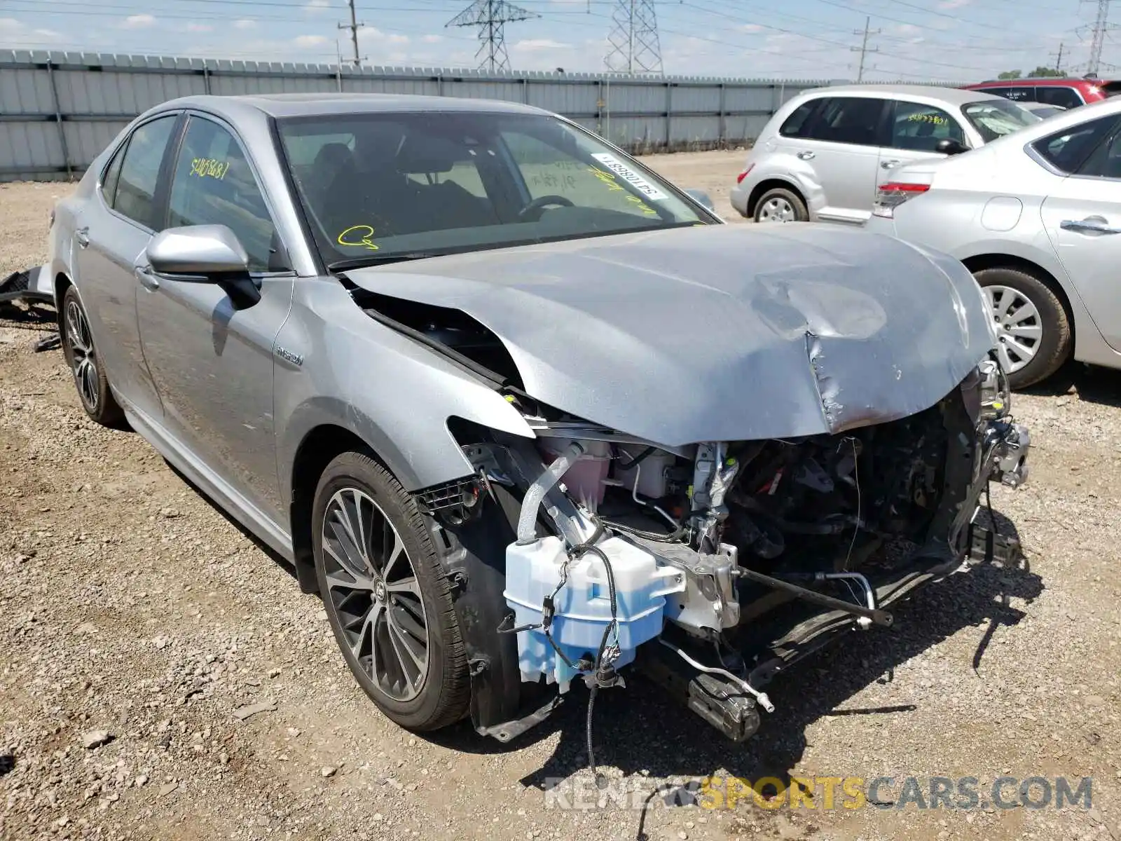 1 Photograph of a damaged car 4T1J31AK3LU519814 TOYOTA CAMRY 2020