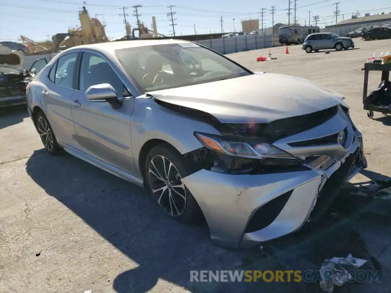 1 Photograph of a damaged car 4T1J31AK6LU544075 TOYOTA CAMRY 2020