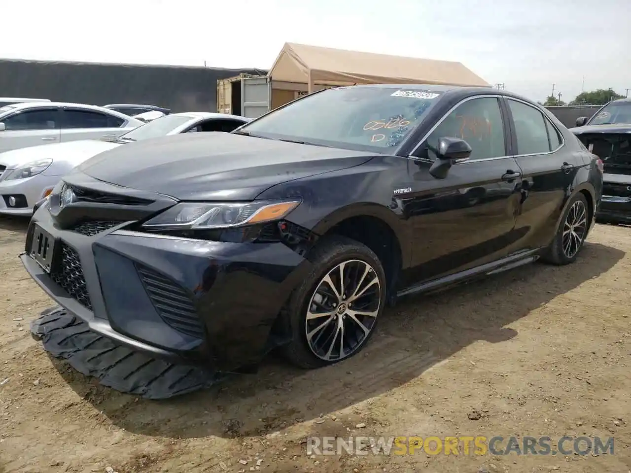 2 Photograph of a damaged car 4T1J31AK8LU542988 TOYOTA CAMRY 2020