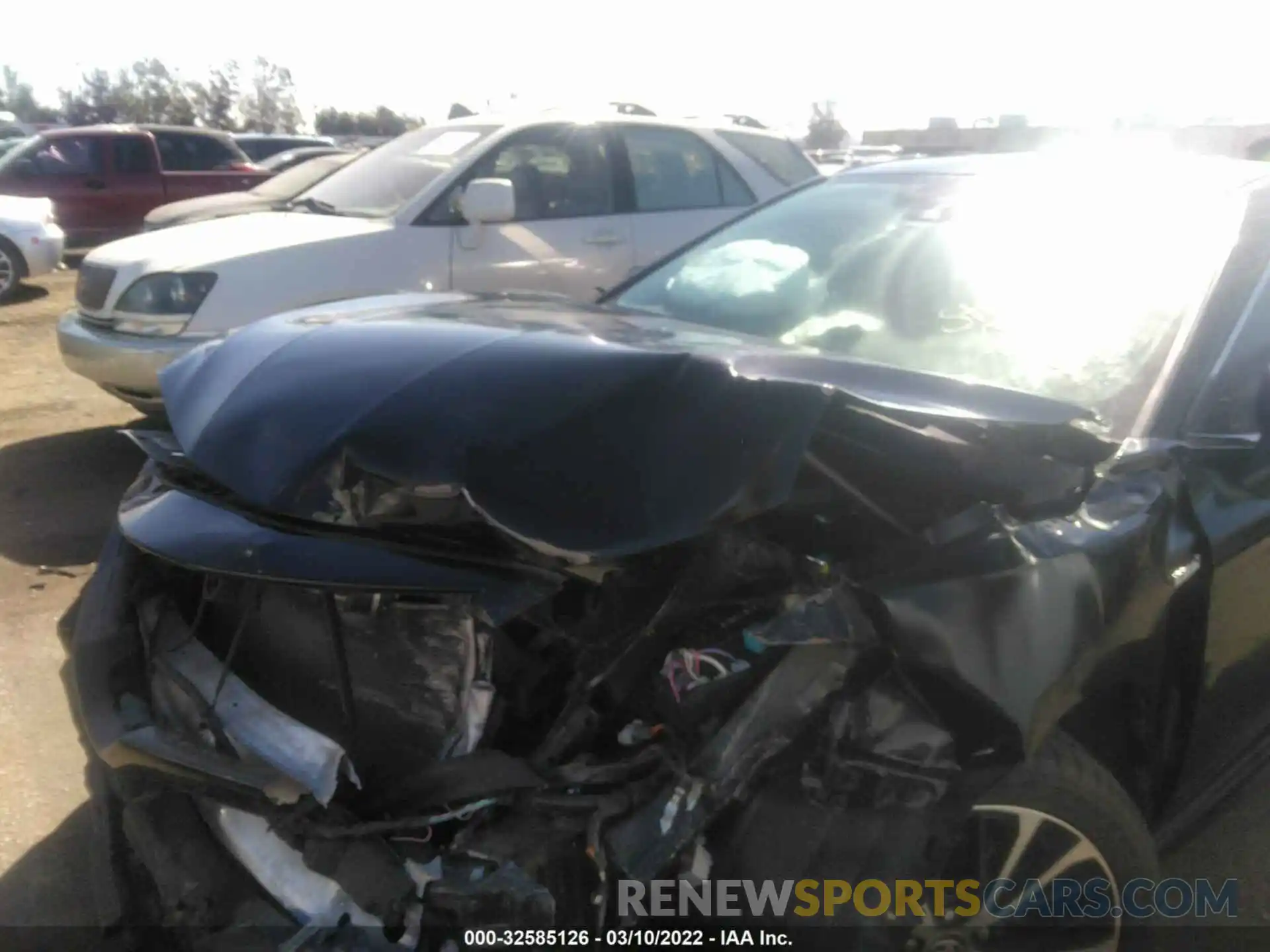 6 Photograph of a damaged car 4T1J31AK9LU524371 TOYOTA CAMRY 2020