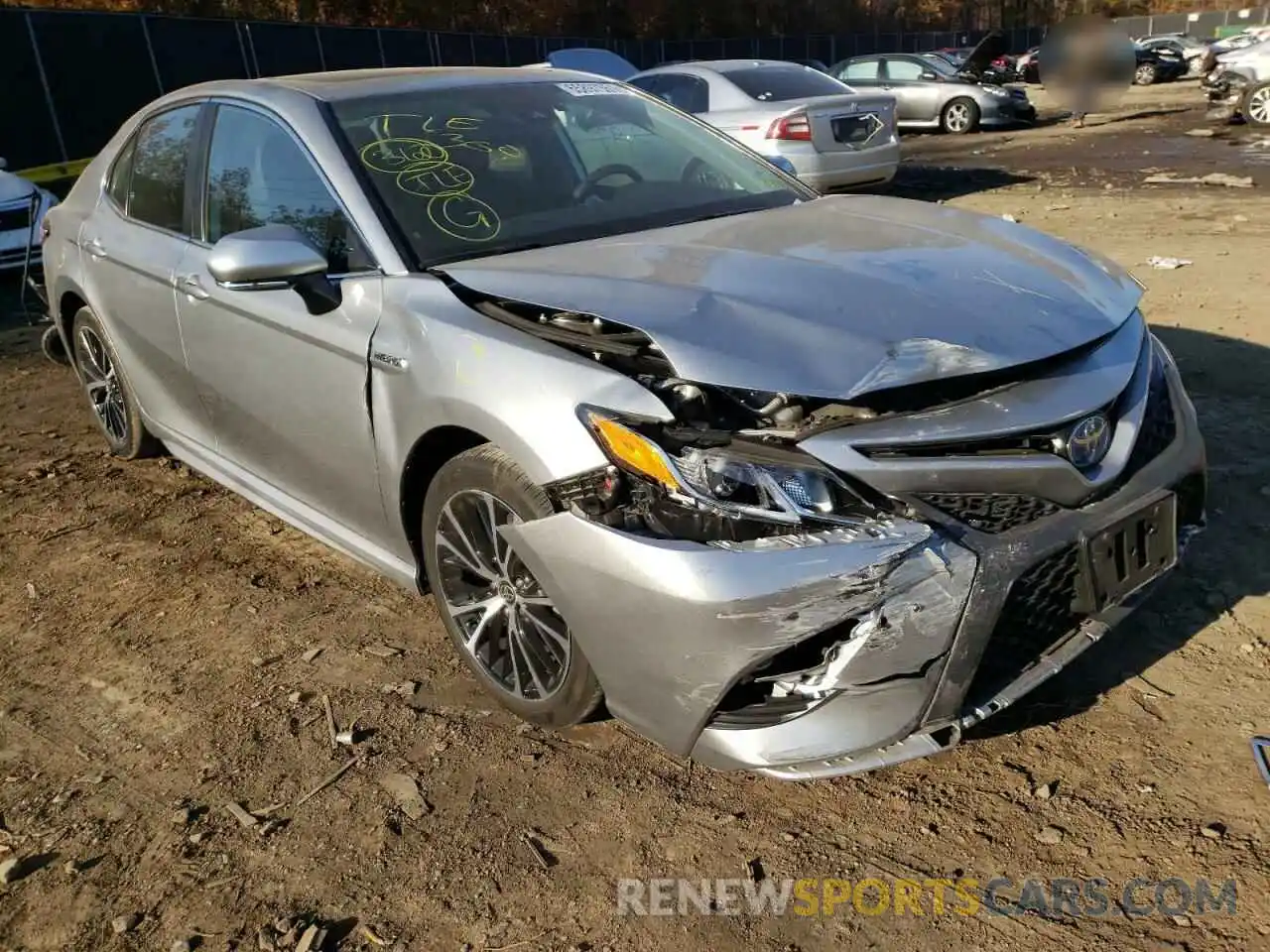 1 Photograph of a damaged car 4T1J31AK9LU538691 TOYOTA CAMRY 2020