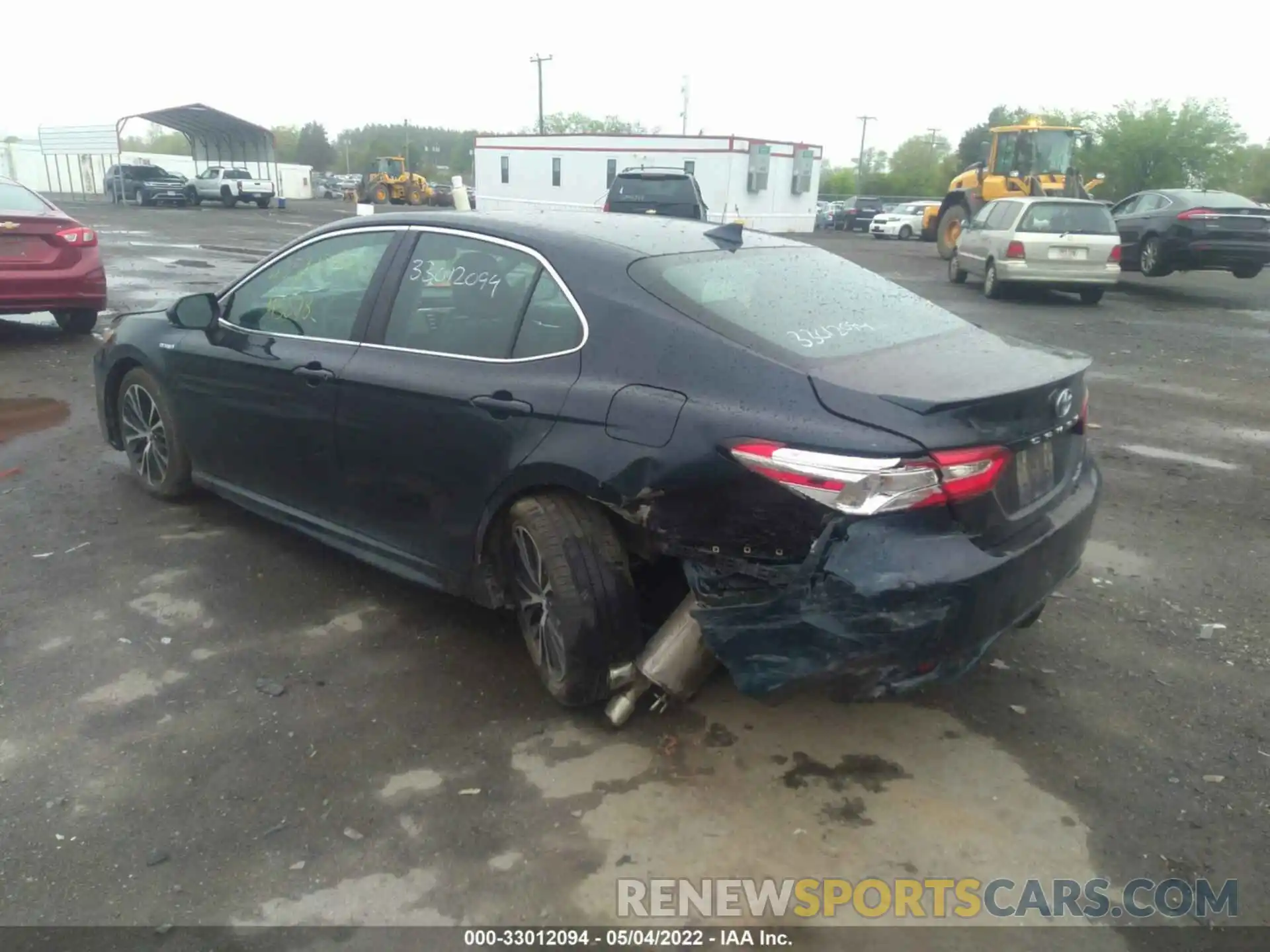 3 Photograph of a damaged car 4T1J31AKXLU521687 TOYOTA CAMRY 2020