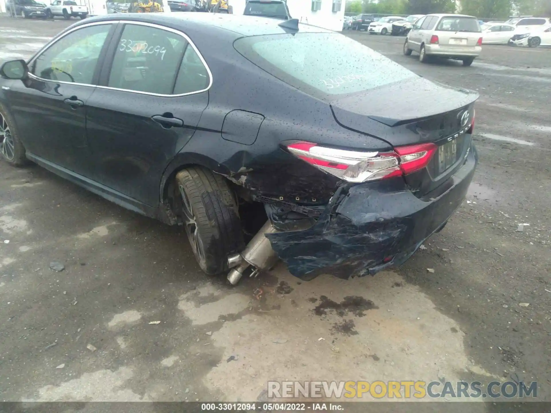 6 Photograph of a damaged car 4T1J31AKXLU521687 TOYOTA CAMRY 2020