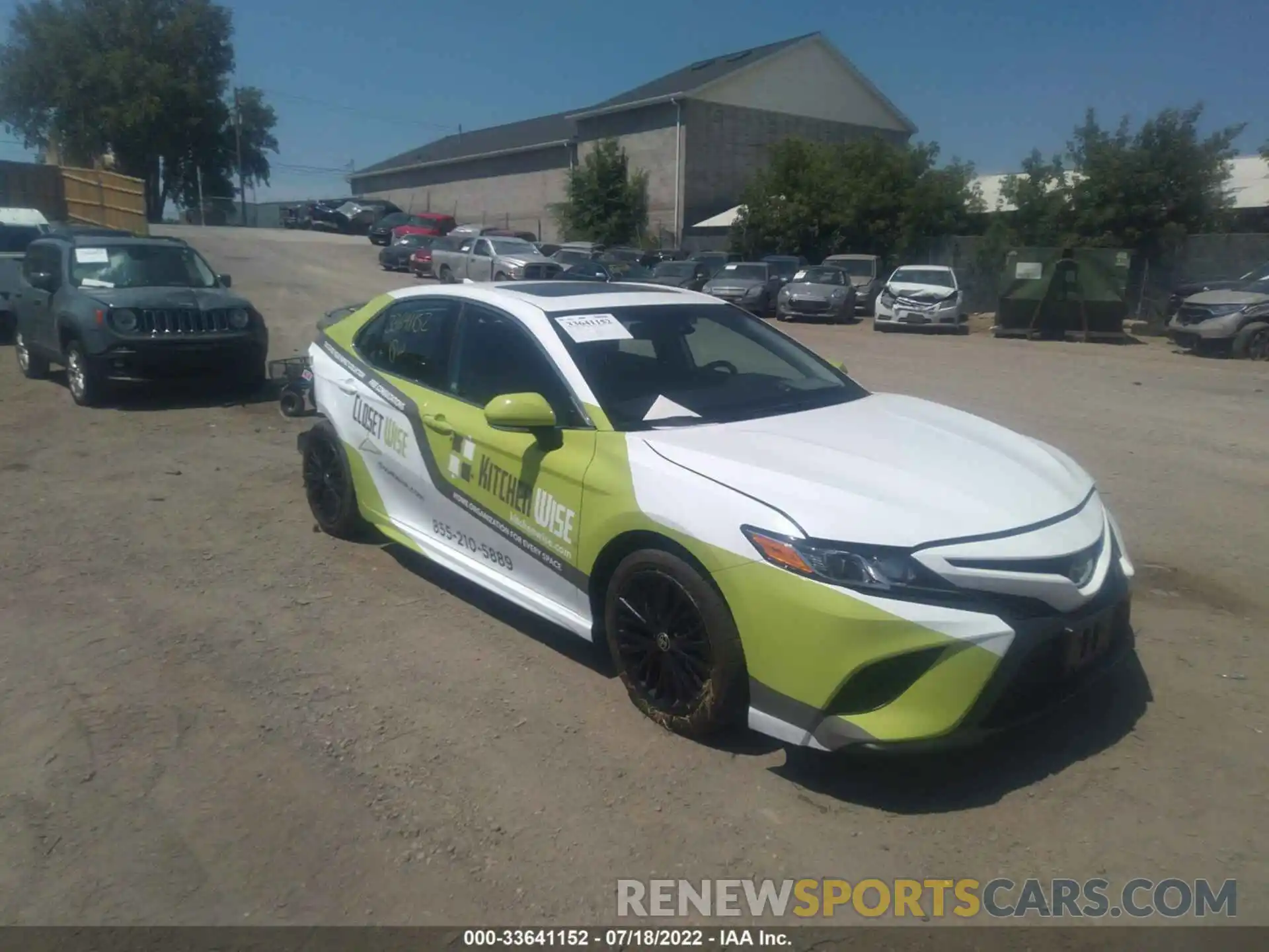 1 Photograph of a damaged car 4T1J31AKXLU539624 TOYOTA CAMRY 2020