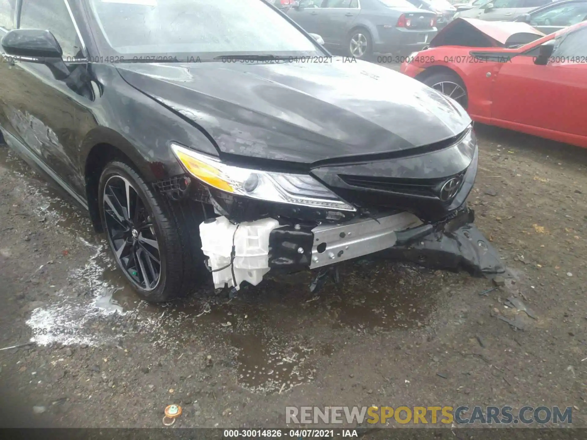 6 Photograph of a damaged car 4T1K61AK0LU330792 TOYOTA CAMRY 2020