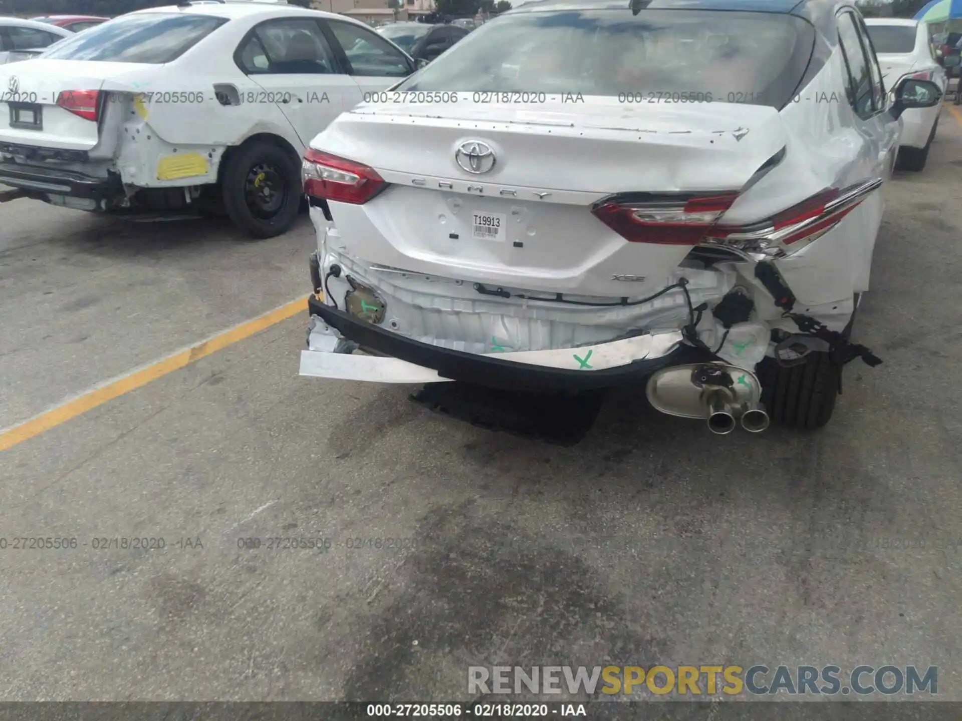 6 Photograph of a damaged car 4T1K61AK0LU335913 TOYOTA CAMRY 2020