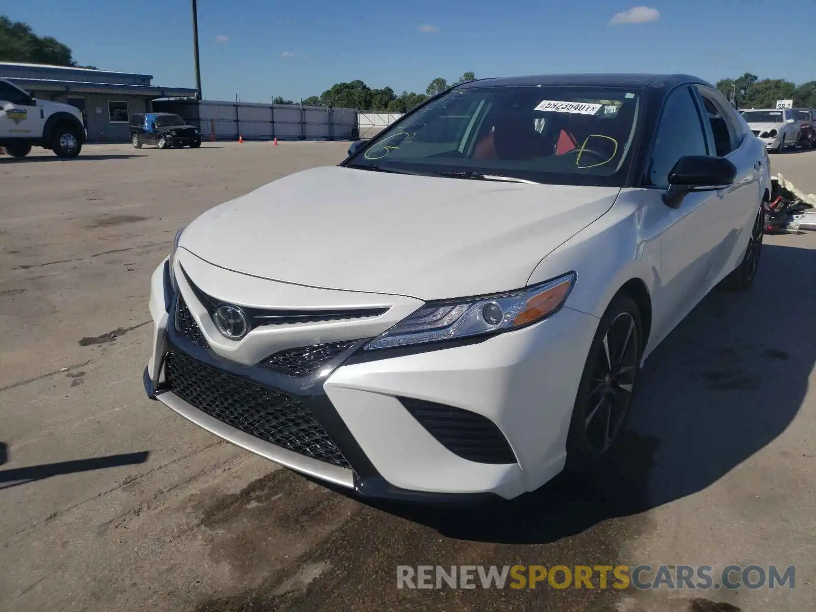 2 Photograph of a damaged car 4T1K61AK0LU378082 TOYOTA CAMRY 2020