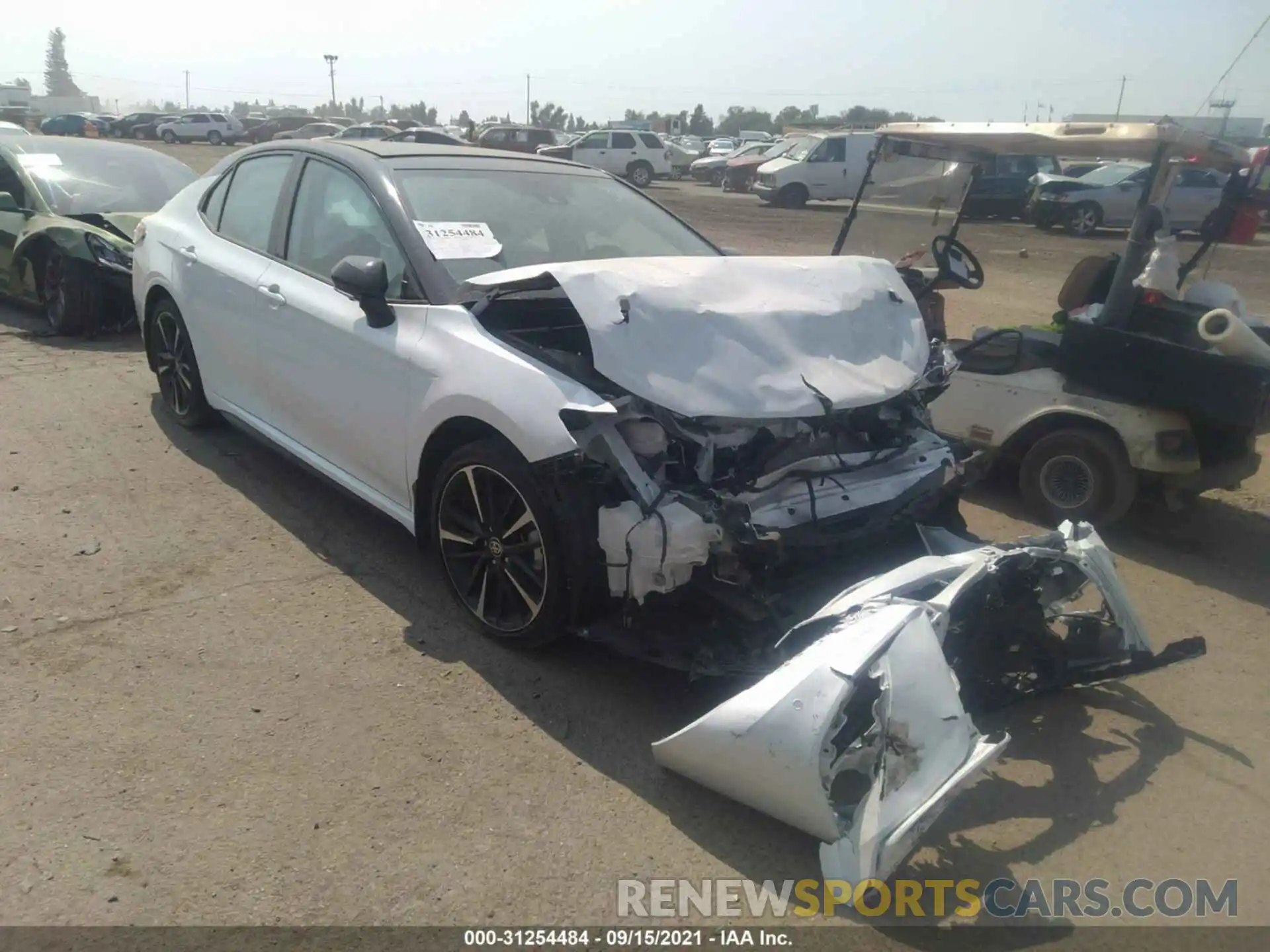 1 Photograph of a damaged car 4T1K61AK0LU379412 TOYOTA CAMRY 2020