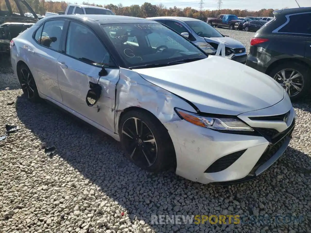 1 Photograph of a damaged car 4T1K61AK0LU381919 TOYOTA CAMRY 2020