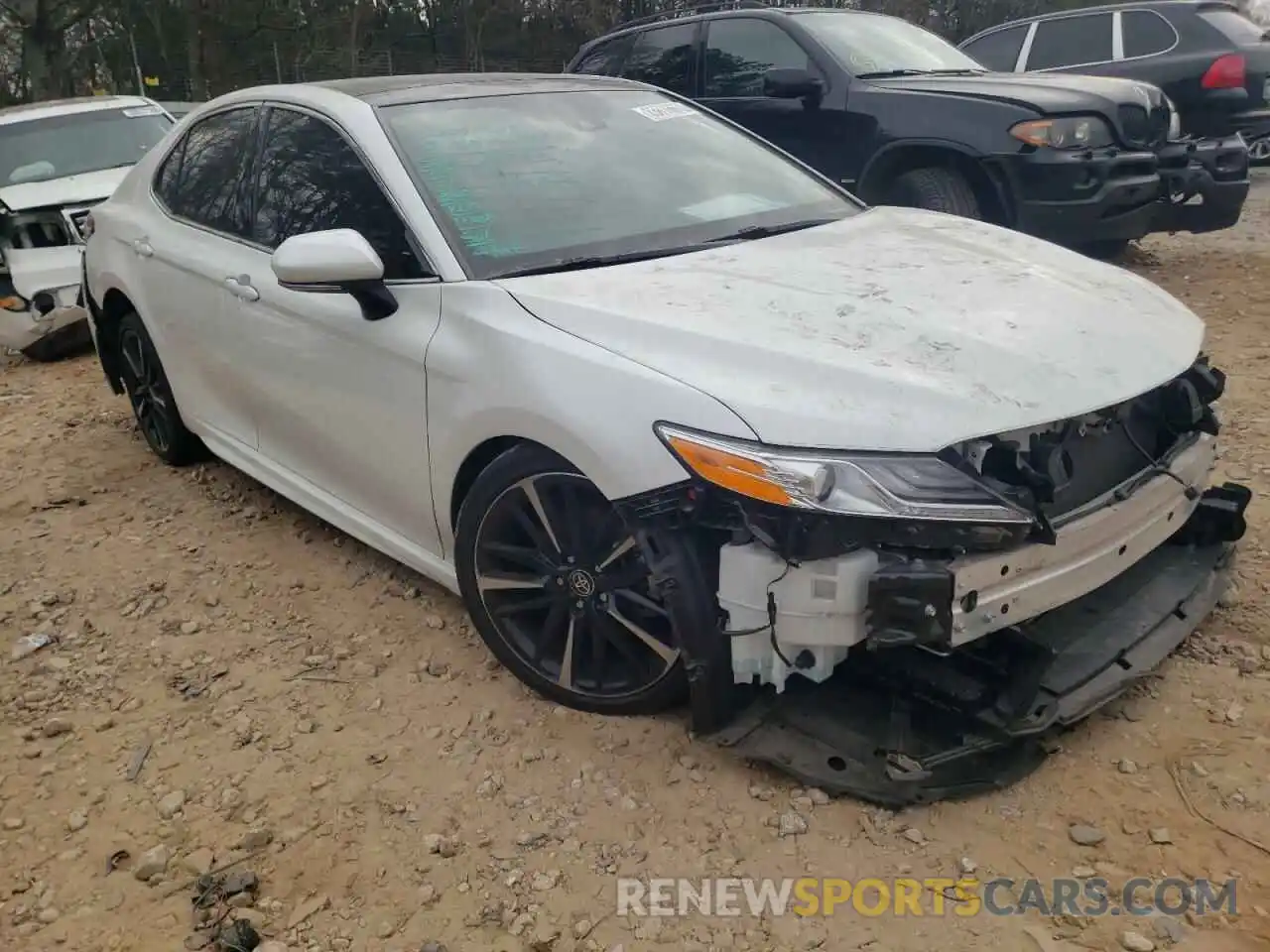 1 Photograph of a damaged car 4T1K61AK0LU382942 TOYOTA CAMRY 2020