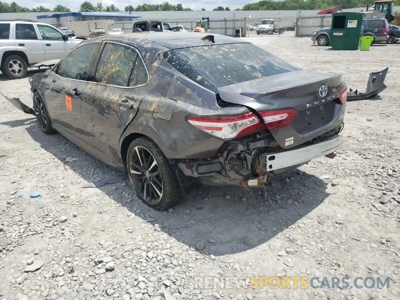 3 Photograph of a damaged car 4T1K61AK0LU384061 TOYOTA CAMRY 2020