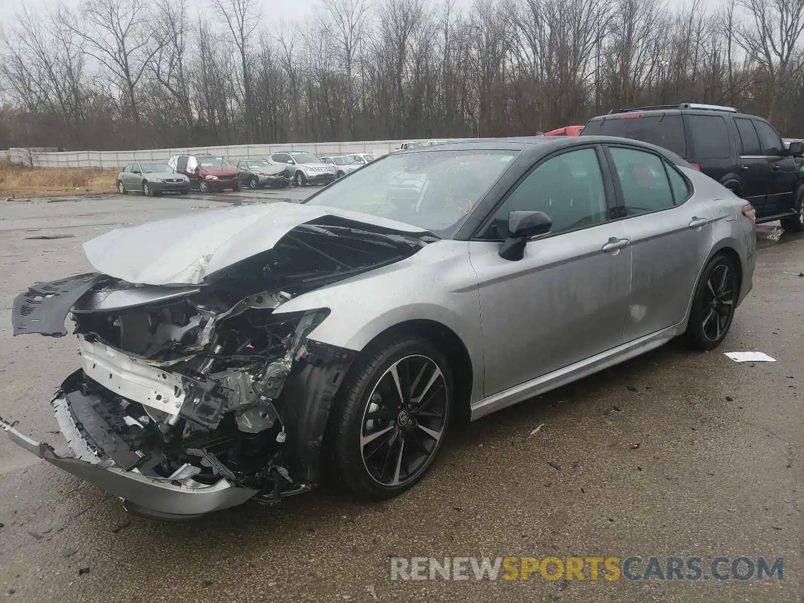 2 Photograph of a damaged car 4T1K61AK0LU394220 TOYOTA CAMRY 2020