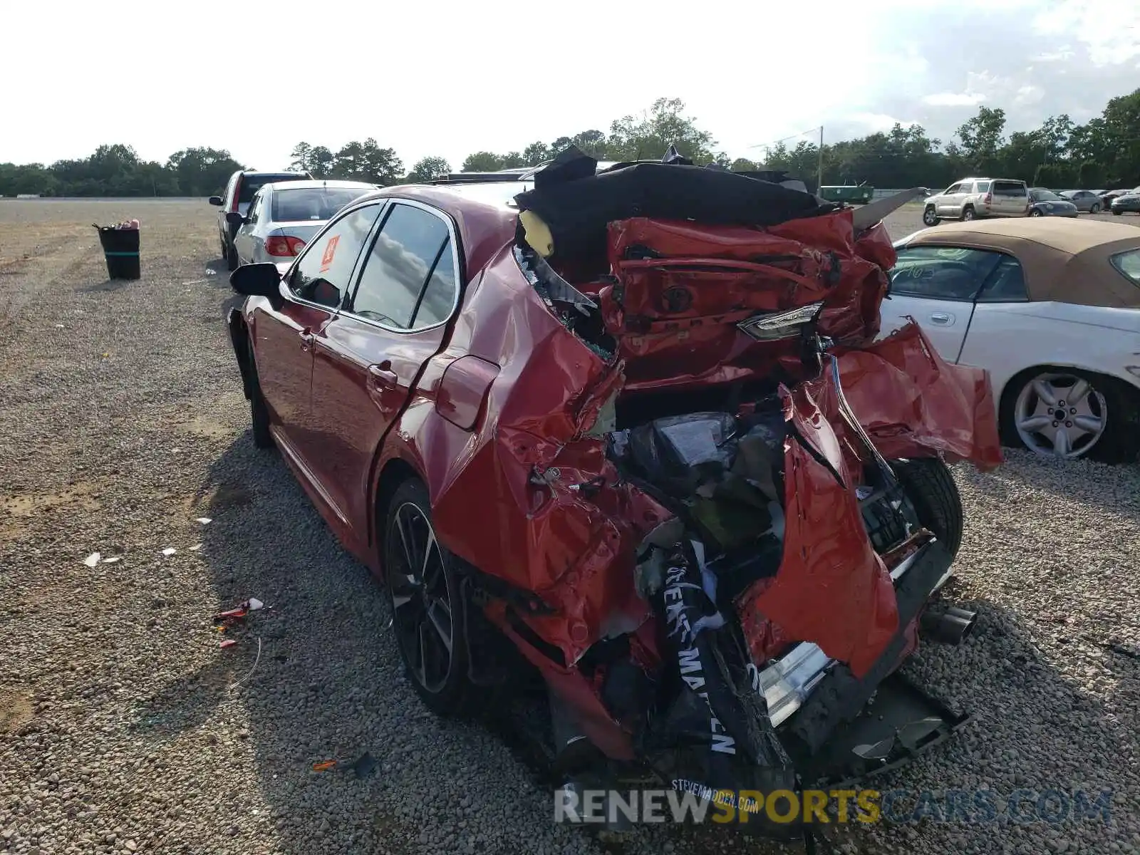 3 Photograph of a damaged car 4T1K61AK0LU397716 TOYOTA CAMRY 2020