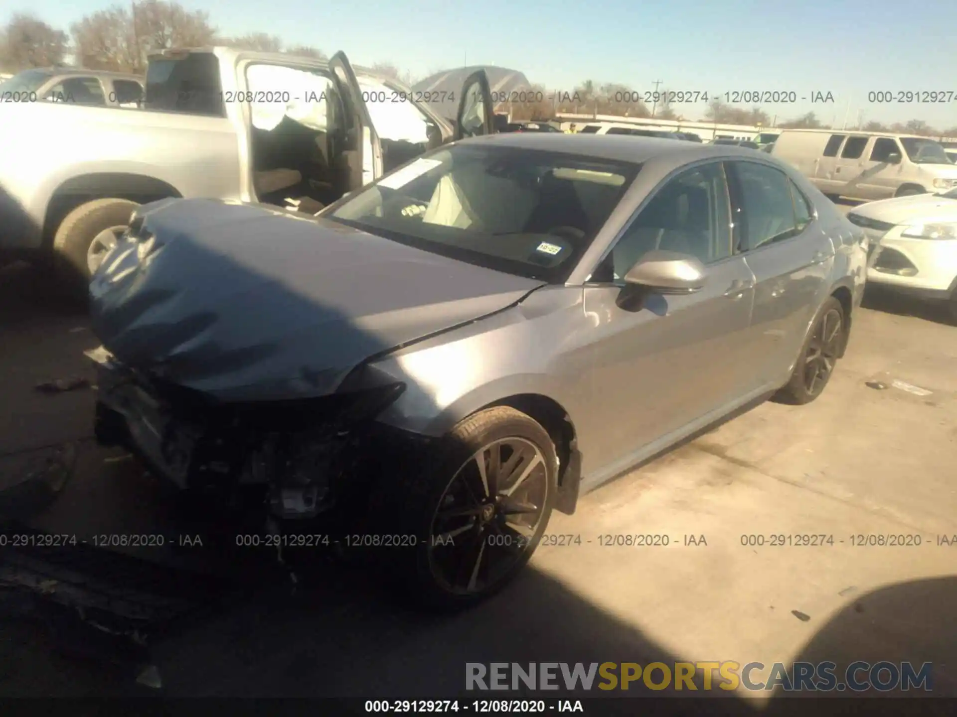 2 Photograph of a damaged car 4T1K61AK0LU505641 TOYOTA CAMRY 2020