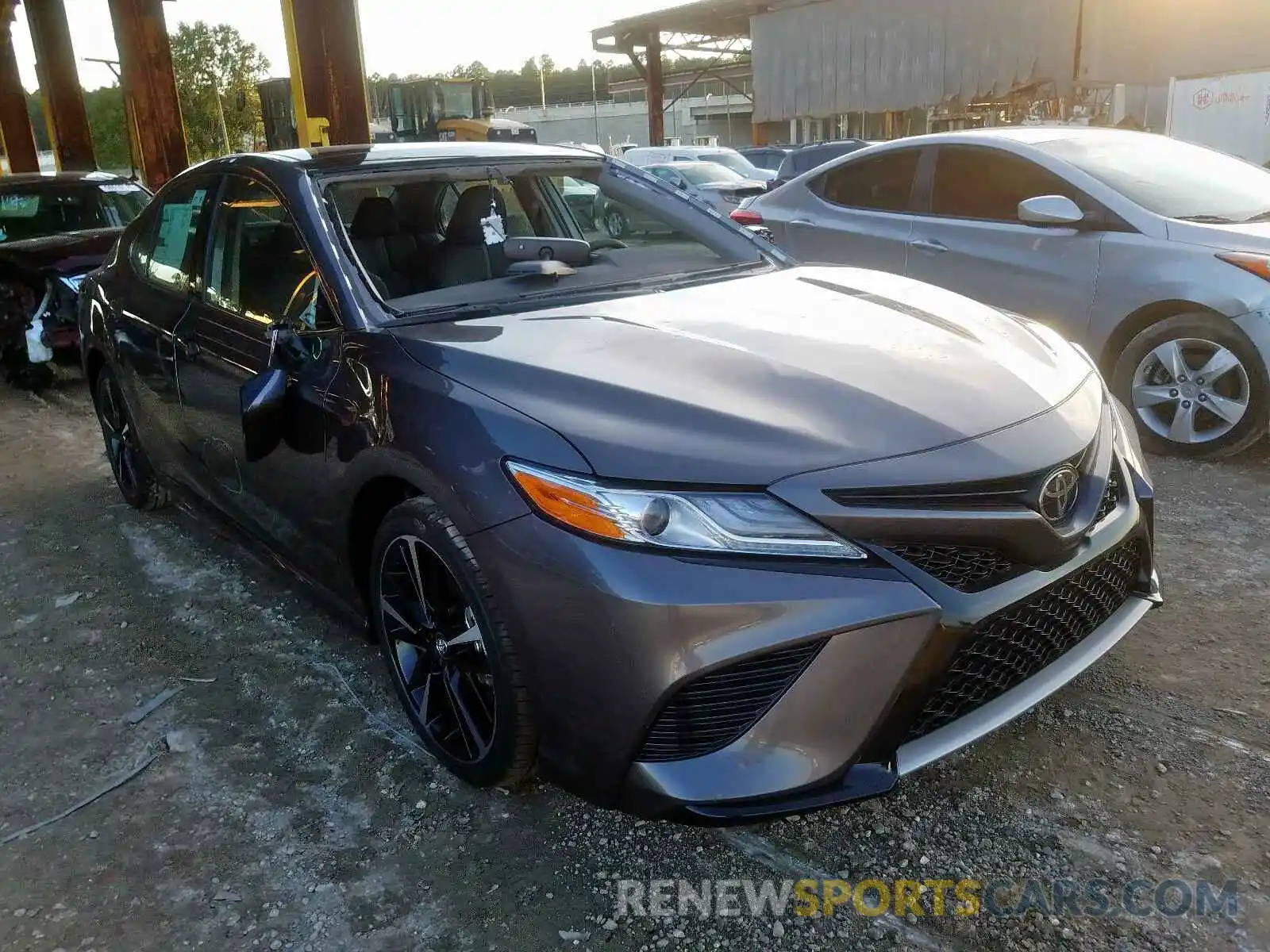 1 Photograph of a damaged car 4T1K61AK0LU858154 TOYOTA CAMRY 2020