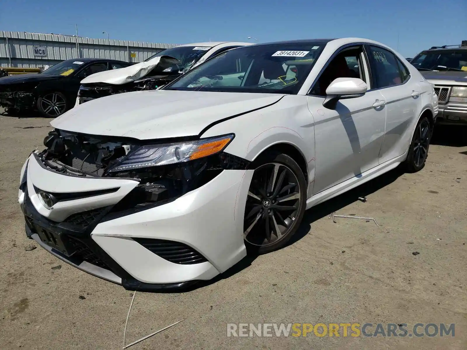 2 Photograph of a damaged car 4T1K61AK0LU877285 TOYOTA CAMRY 2020