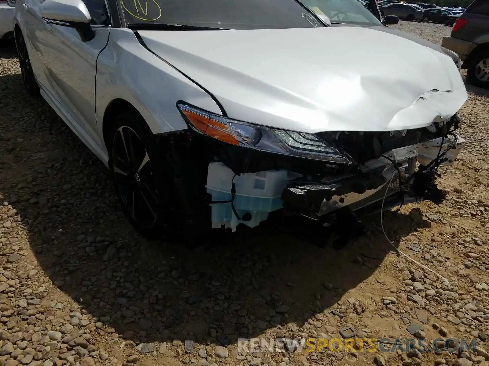 1 Photograph of a damaged car 4T1K61AK0LU903366 TOYOTA CAMRY 2020