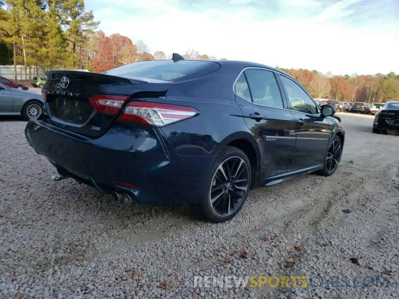 4 Photograph of a damaged car 4T1K61AK0LU903500 TOYOTA CAMRY 2020