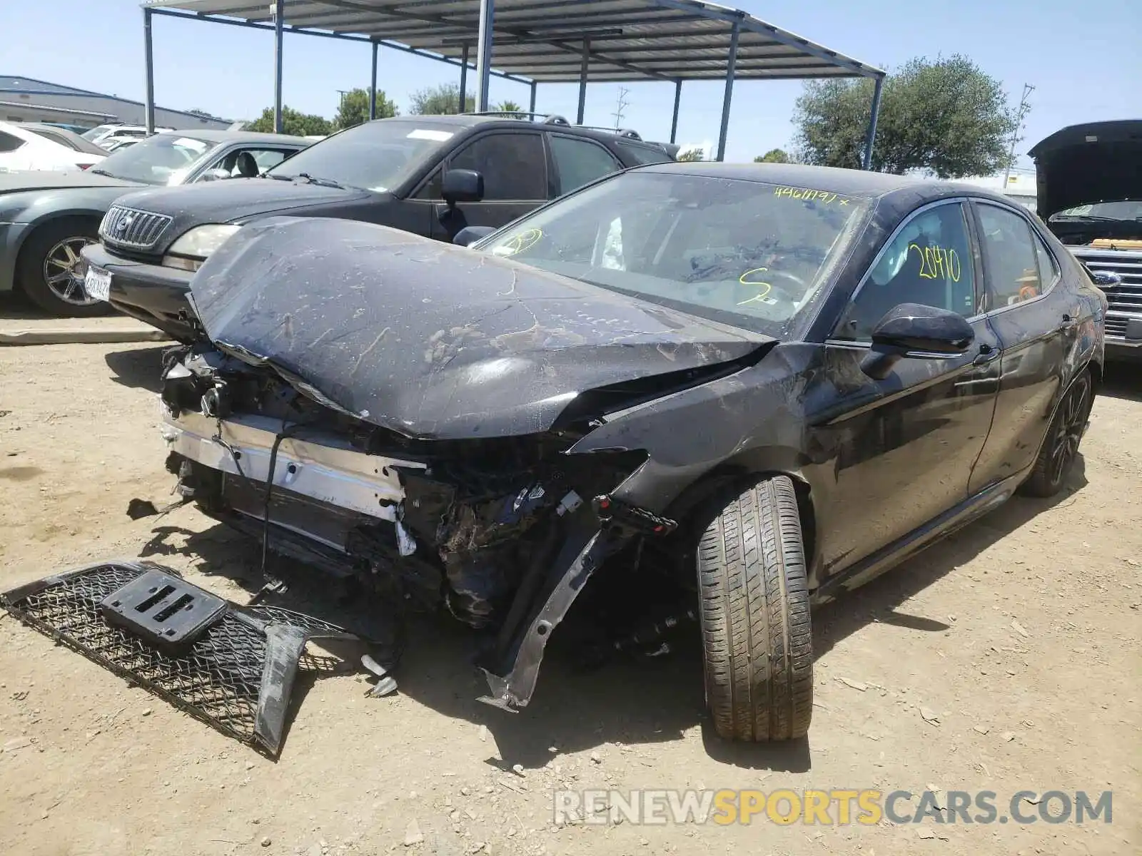 2 Photograph of a damaged car 4T1K61AK0LU965172 TOYOTA CAMRY 2020