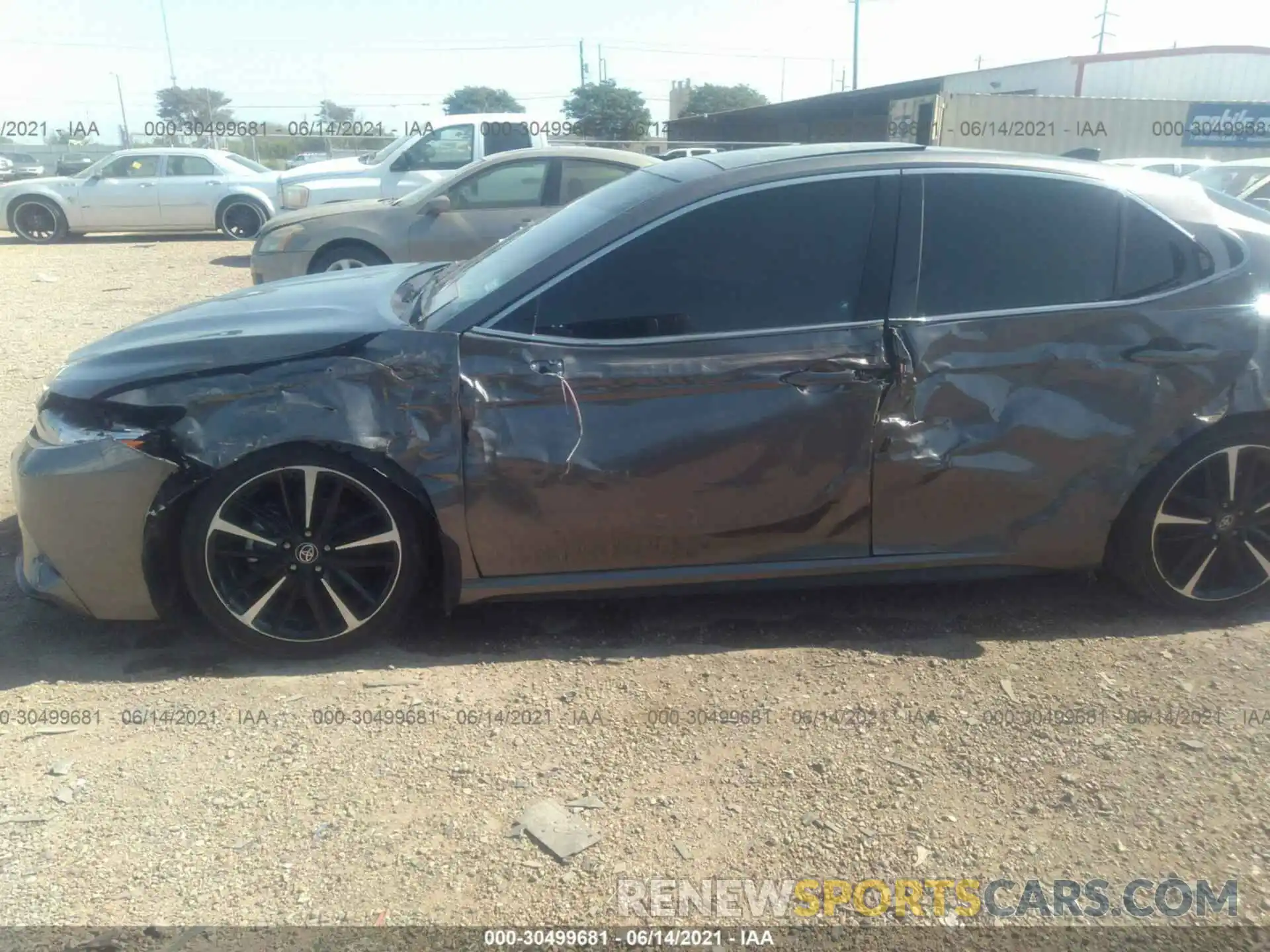 6 Photograph of a damaged car 4T1K61AK0LU972221 TOYOTA CAMRY 2020