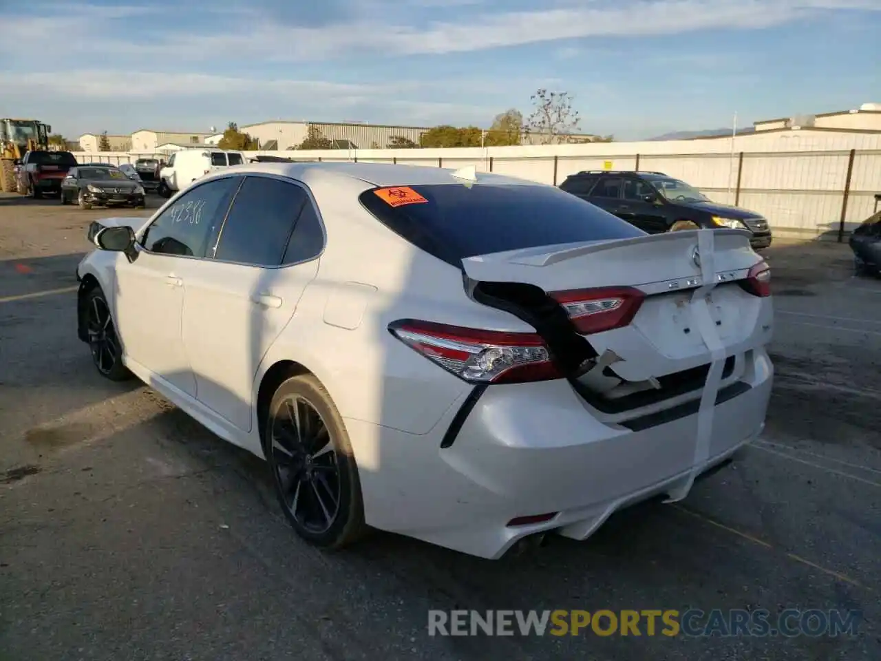 3 Photograph of a damaged car 4T1K61AK0LU974521 TOYOTA CAMRY 2020