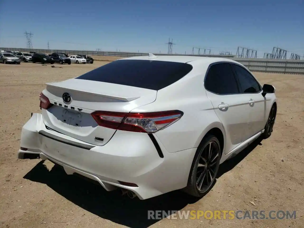 4 Photograph of a damaged car 4T1K61AK0LU983770 TOYOTA CAMRY 2020