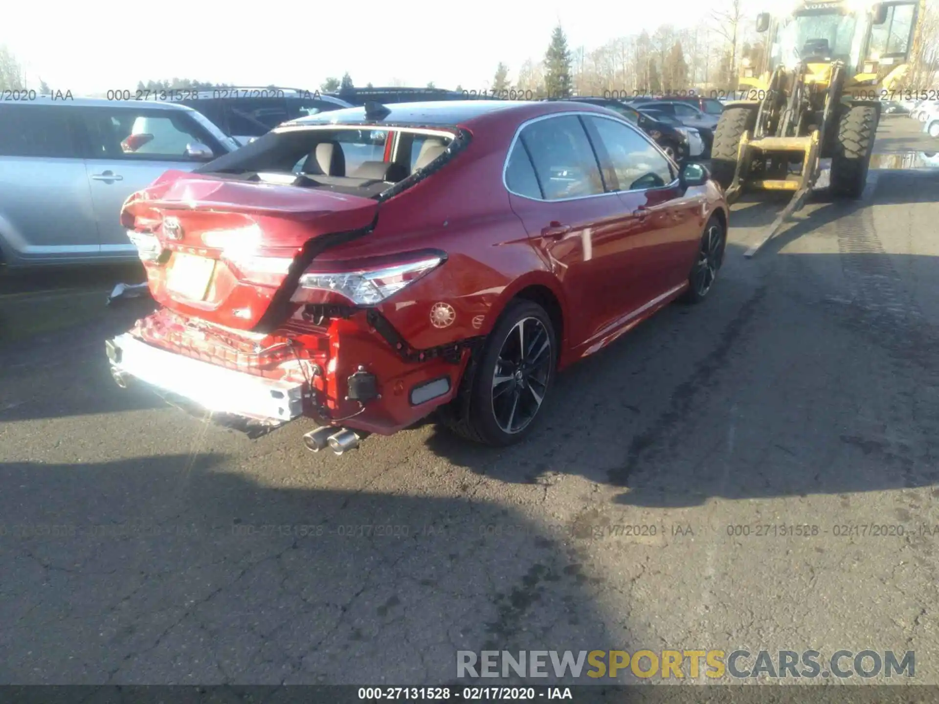 4 Photograph of a damaged car 4T1K61AK1LU326508 TOYOTA CAMRY 2020