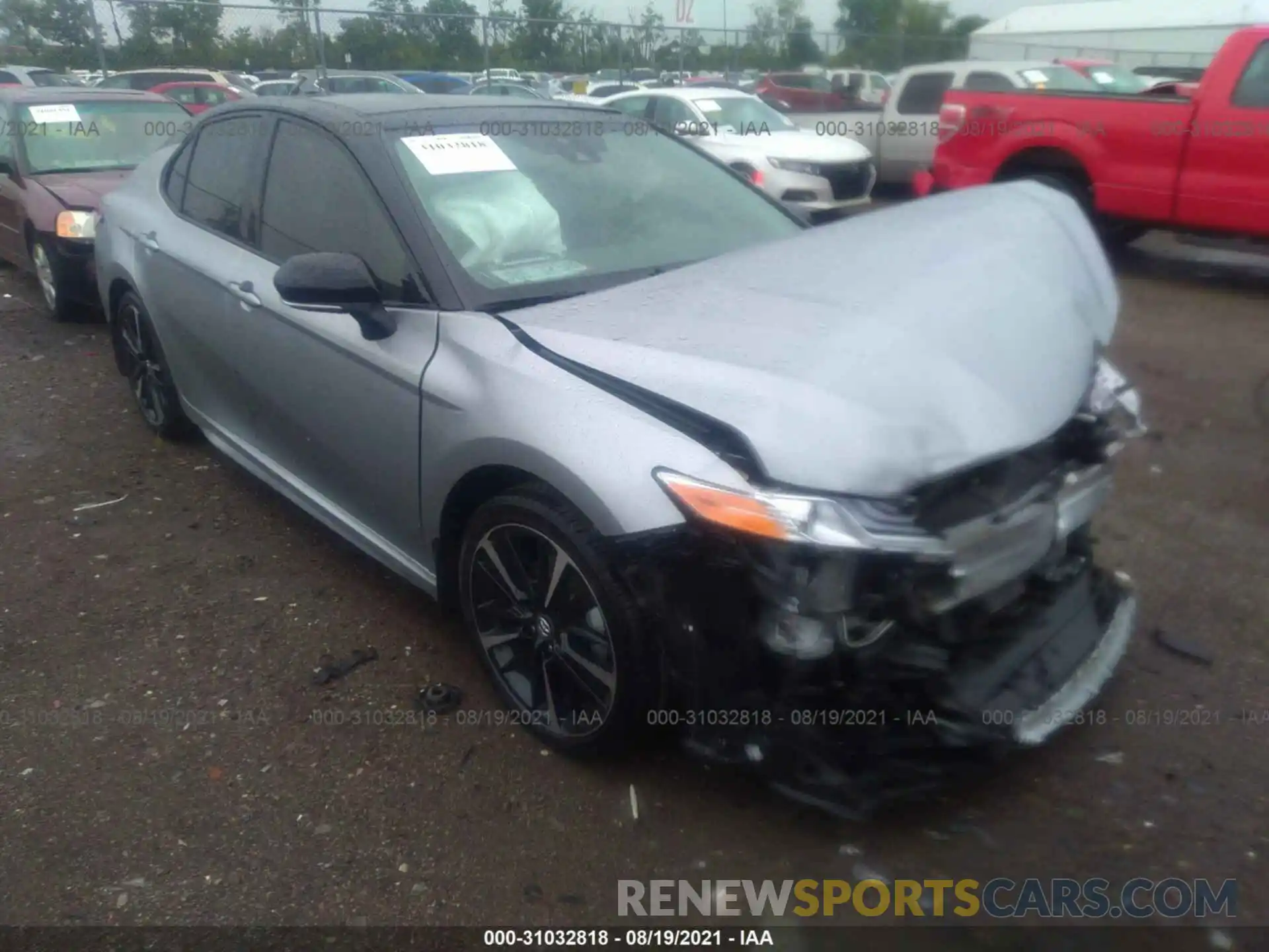 1 Photograph of a damaged car 4T1K61AK1LU340750 TOYOTA CAMRY 2020