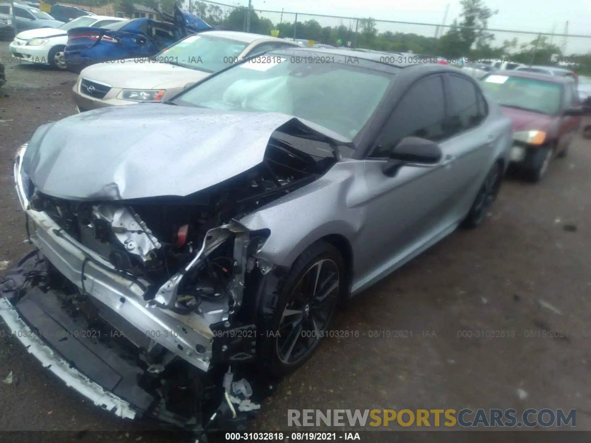 2 Photograph of a damaged car 4T1K61AK1LU340750 TOYOTA CAMRY 2020