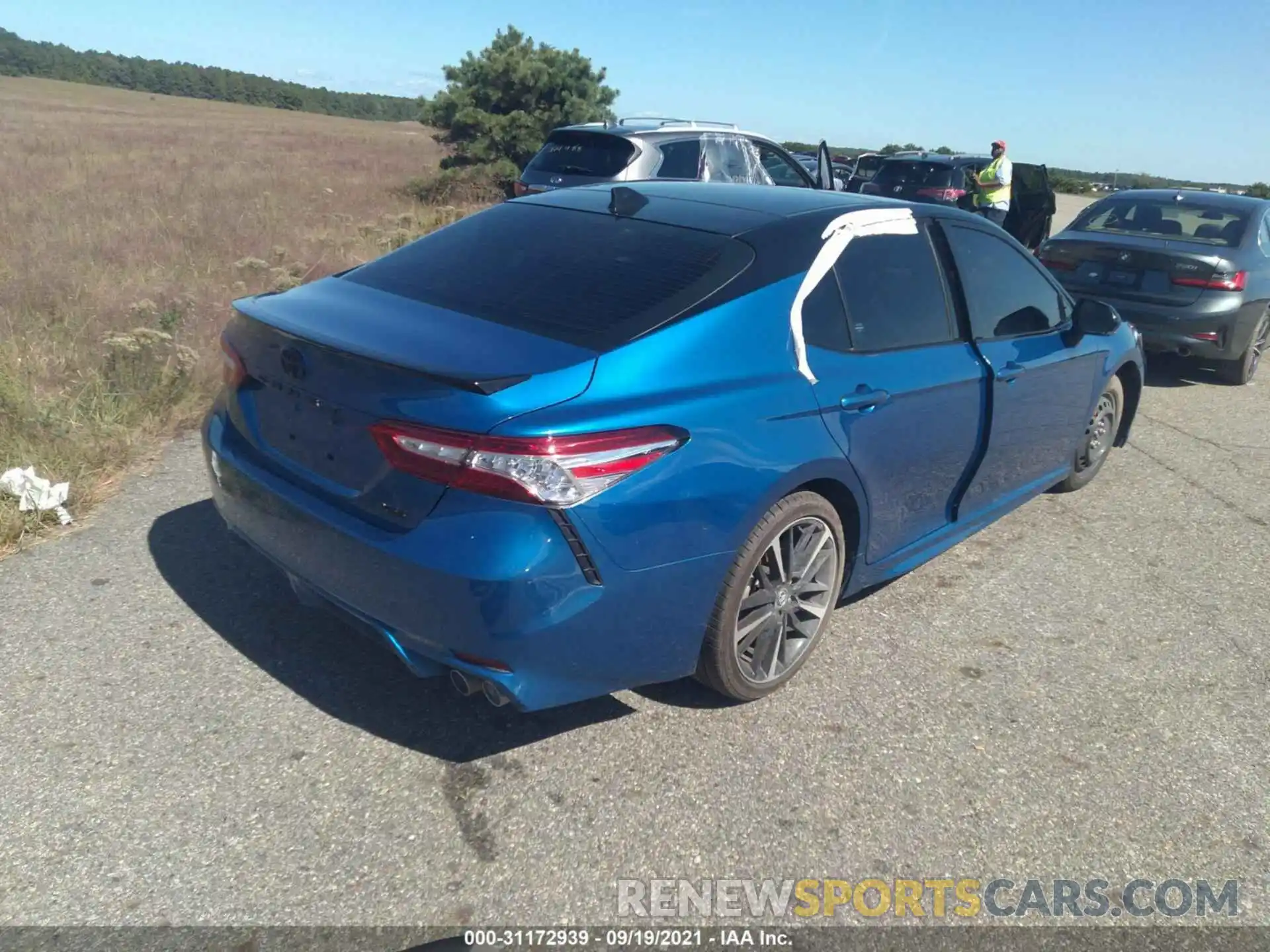 4 Photograph of a damaged car 4T1K61AK1LU349478 TOYOTA CAMRY 2020