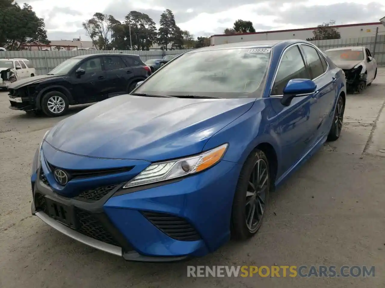 2 Photograph of a damaged car 4T1K61AK1LU372002 TOYOTA CAMRY 2020