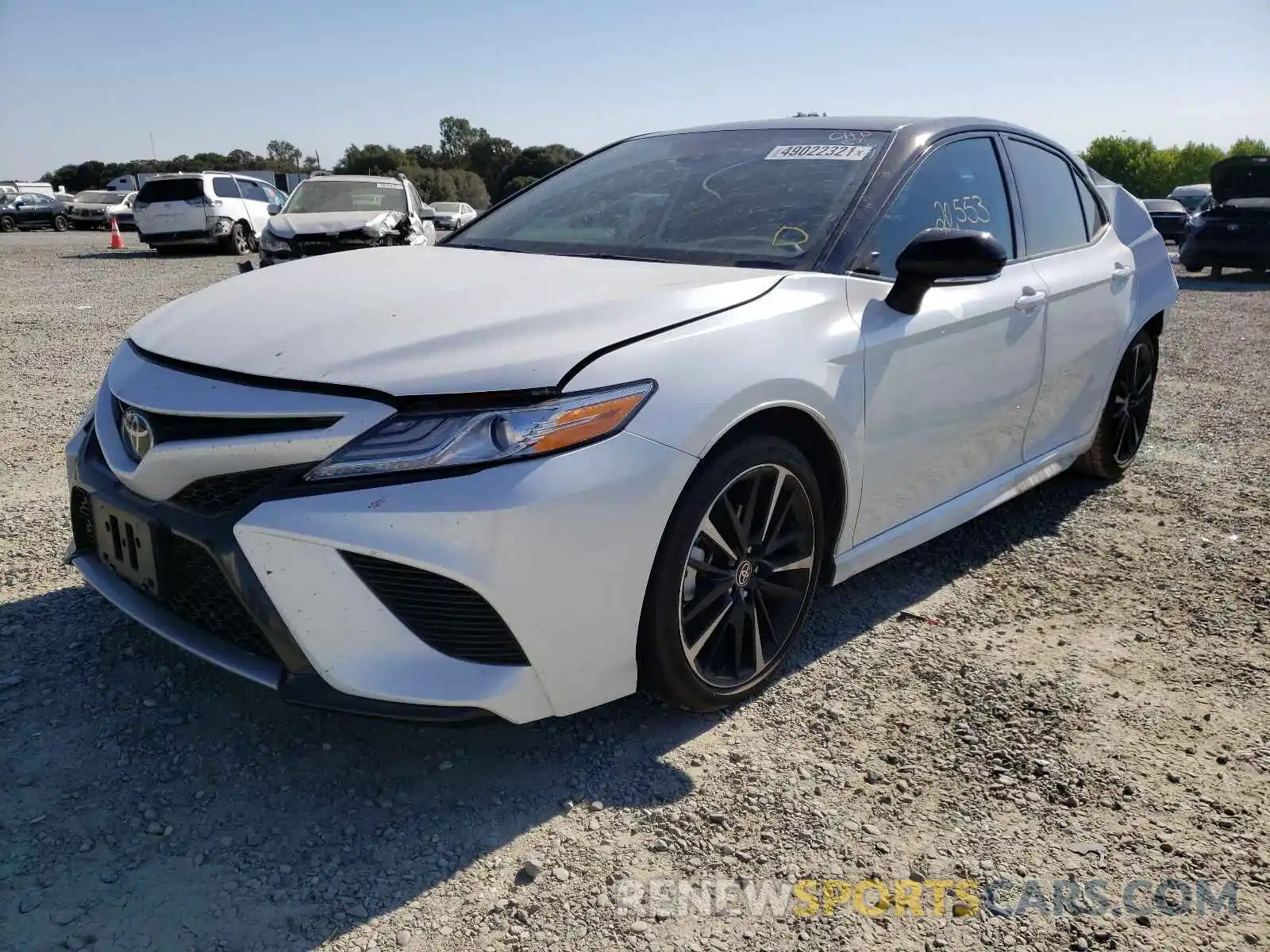 2 Photograph of a damaged car 4T1K61AK1LU372341 TOYOTA CAMRY 2020