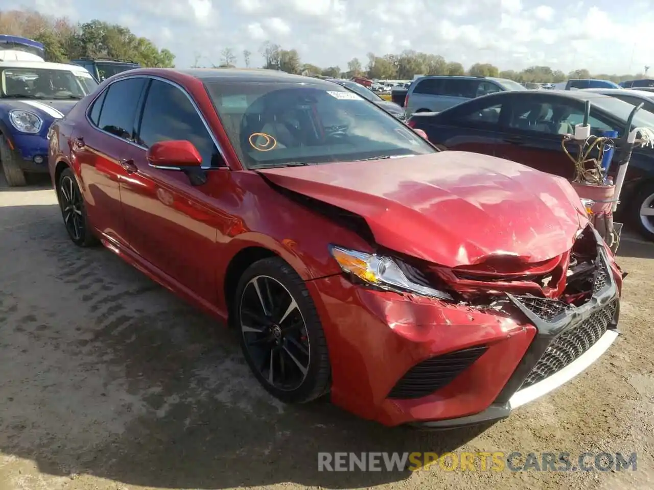 1 Photograph of a damaged car 4T1K61AK1LU377216 TOYOTA CAMRY 2020