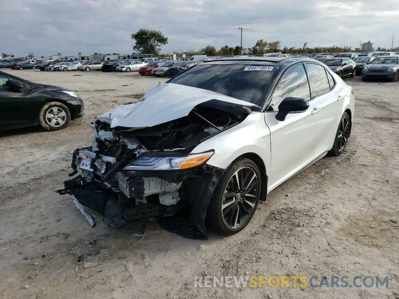 2 Photograph of a damaged car 4T1K61AK1LU379015 TOYOTA CAMRY 2020