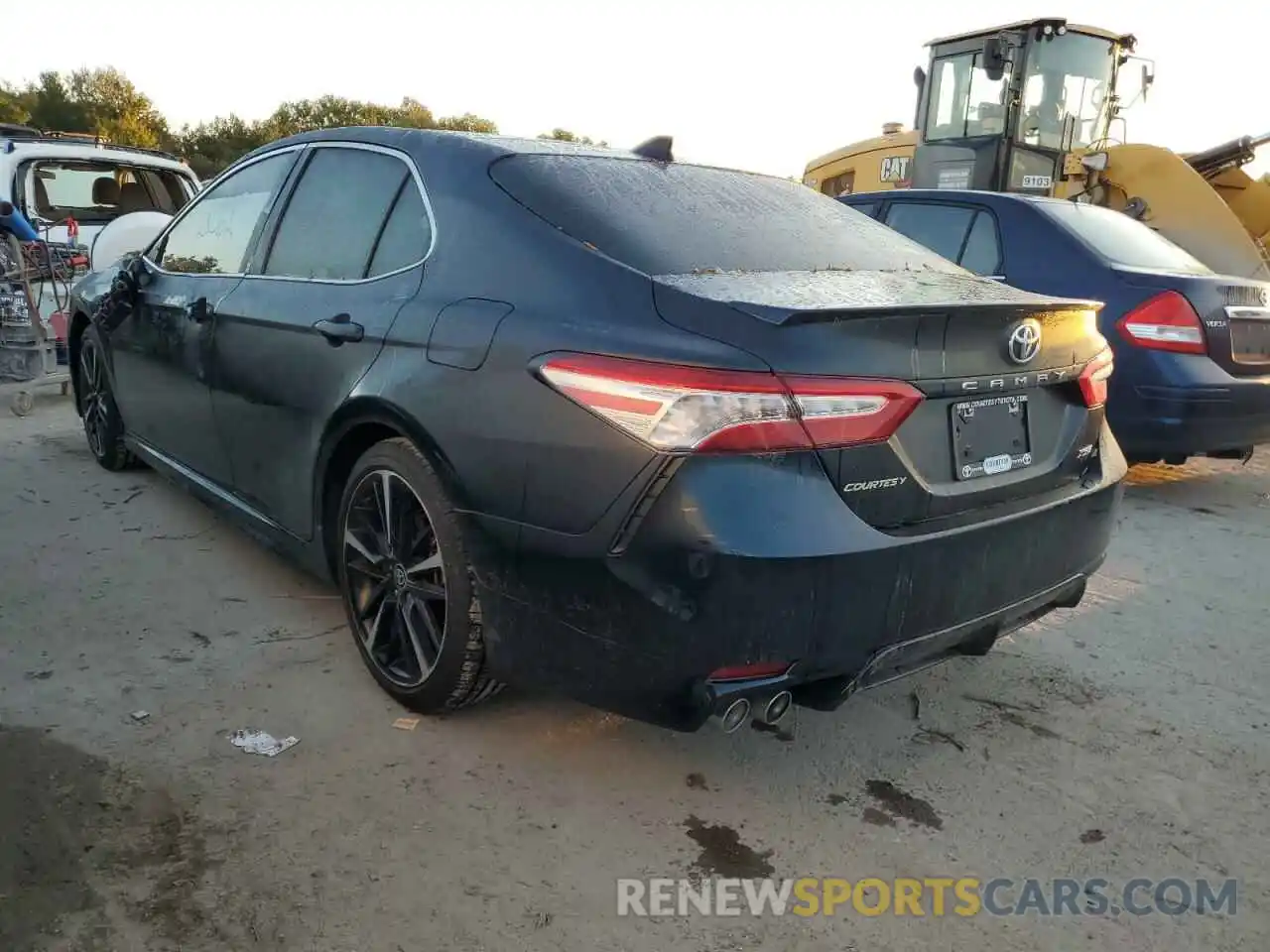 3 Photograph of a damaged car 4T1K61AK1LU396137 TOYOTA CAMRY 2020