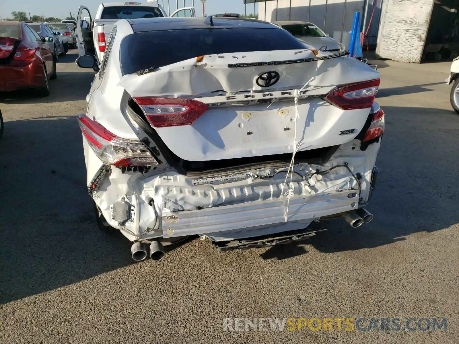 9 Photograph of a damaged car 4T1K61AK1LU500397 TOYOTA CAMRY 2020