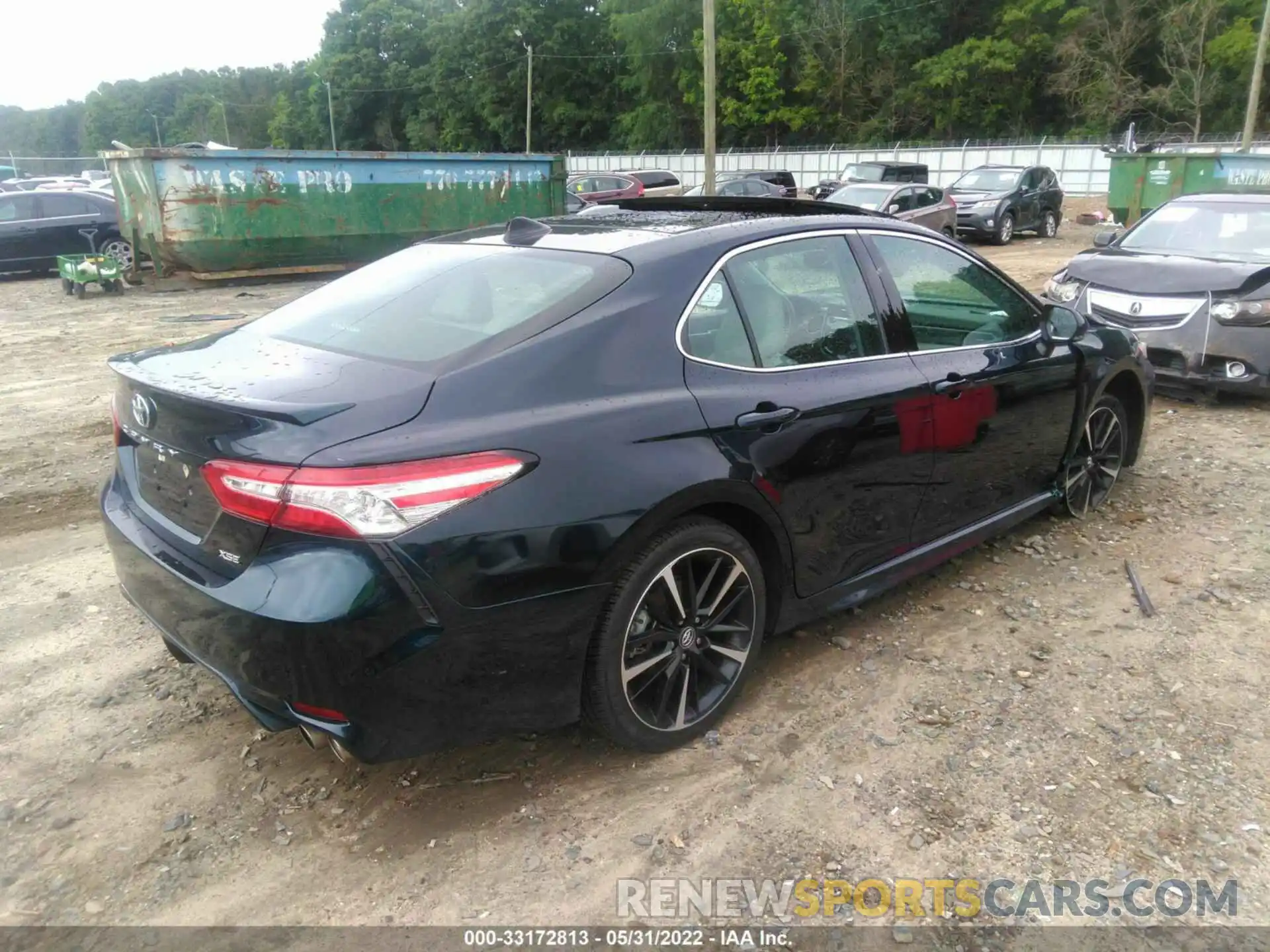 4 Photograph of a damaged car 4T1K61AK1LU866134 TOYOTA CAMRY 2020