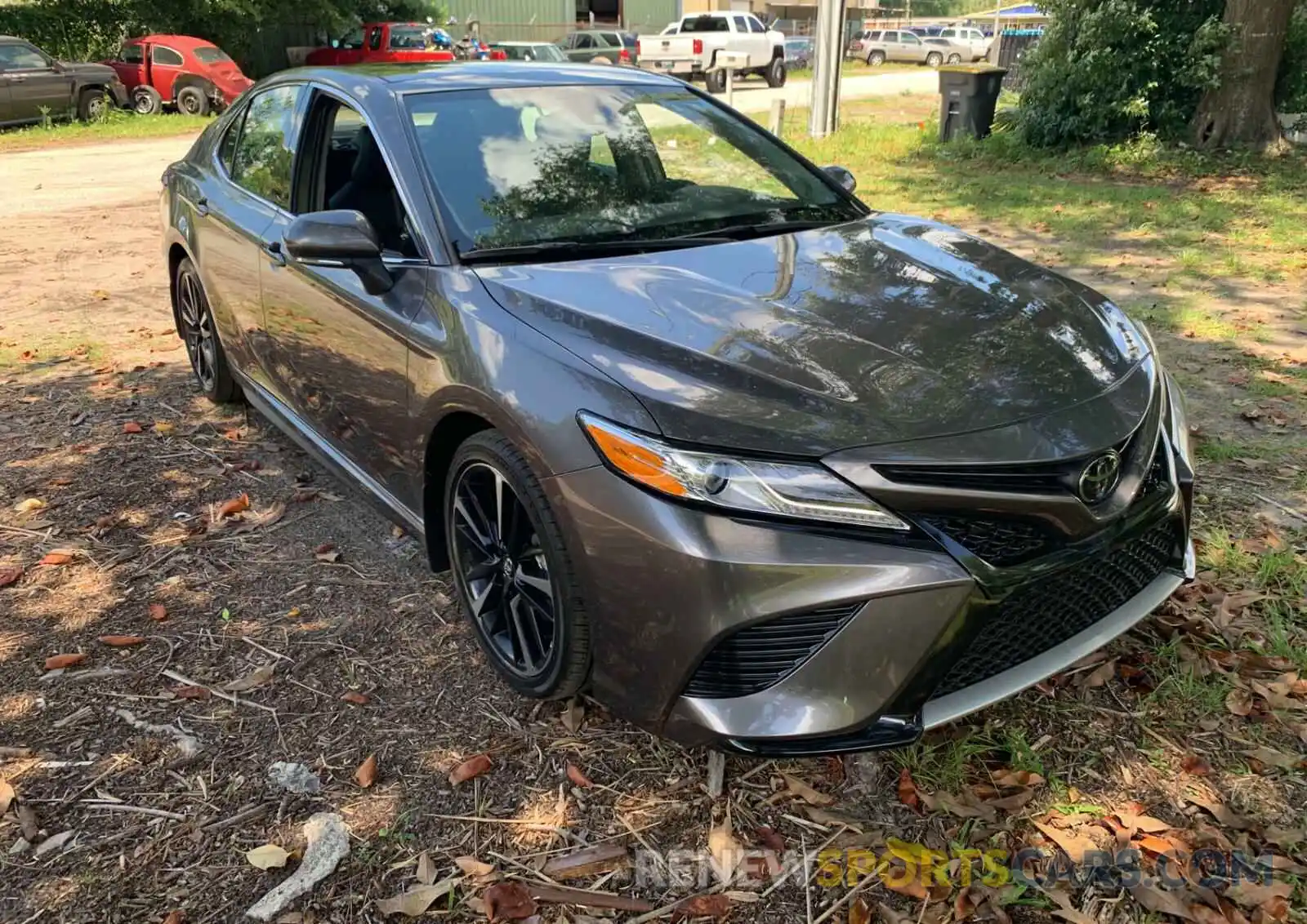 1 Photograph of a damaged car 4T1K61AK1LU901514 TOYOTA CAMRY 2020