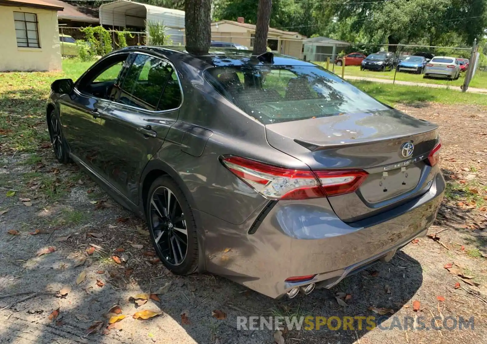 3 Photograph of a damaged car 4T1K61AK1LU901514 TOYOTA CAMRY 2020