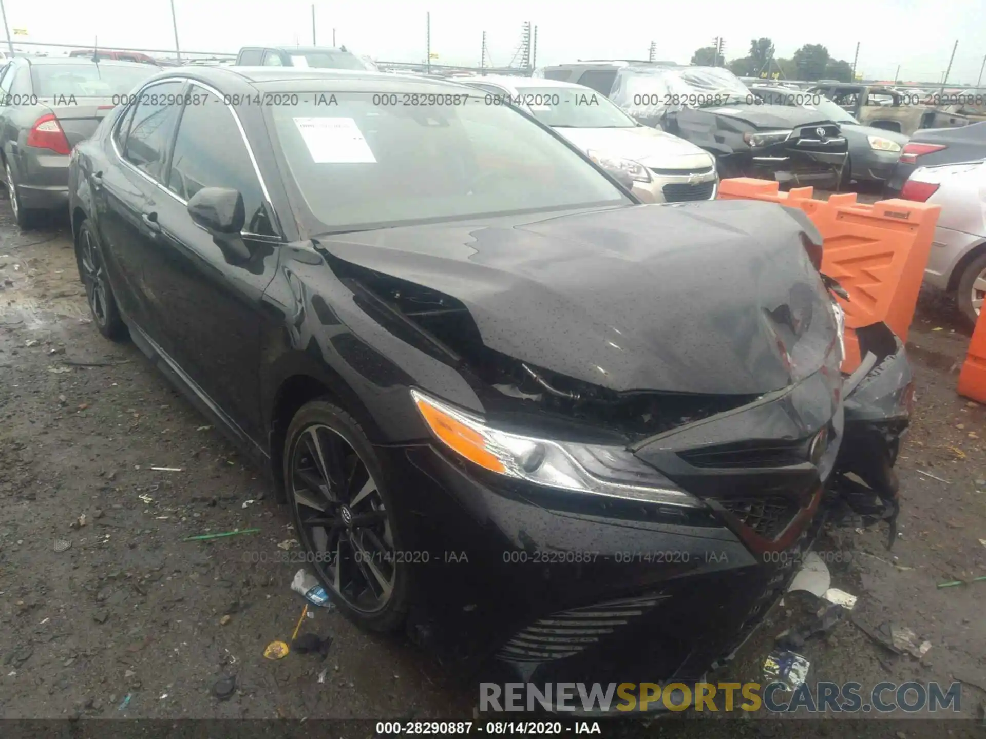 1 Photograph of a damaged car 4T1K61AK1LU918071 TOYOTA CAMRY 2020