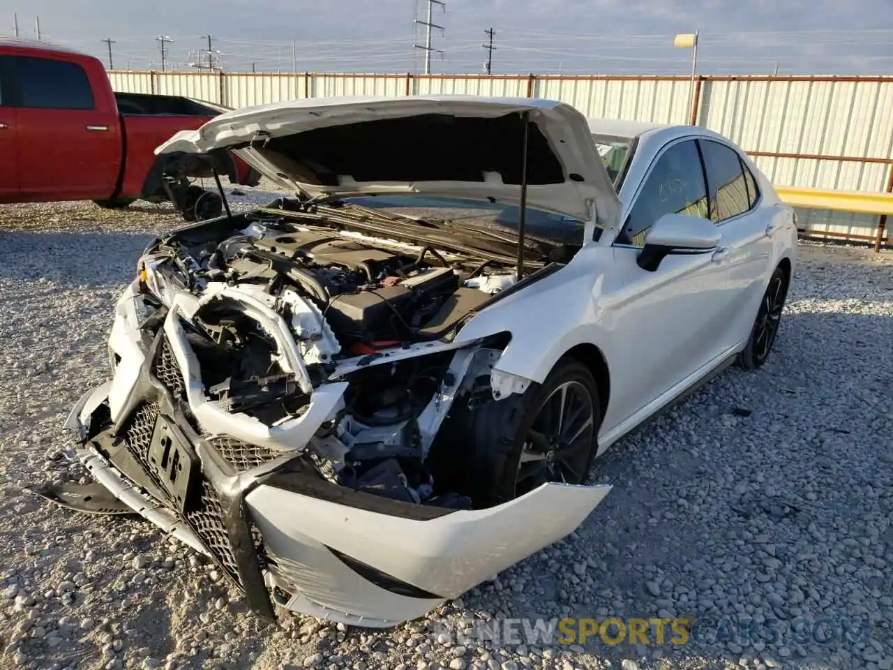 2 Photograph of a damaged car 4T1K61AK1LU946419 TOYOTA CAMRY 2020