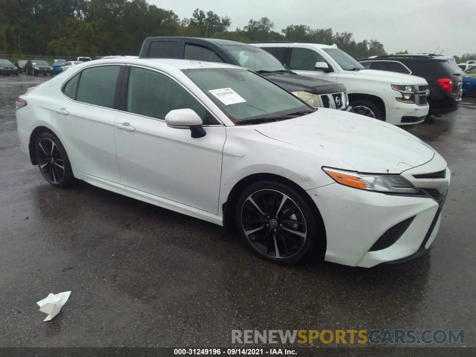 1 Photograph of a damaged car 4T1K61AK1LU955637 TOYOTA CAMRY 2020