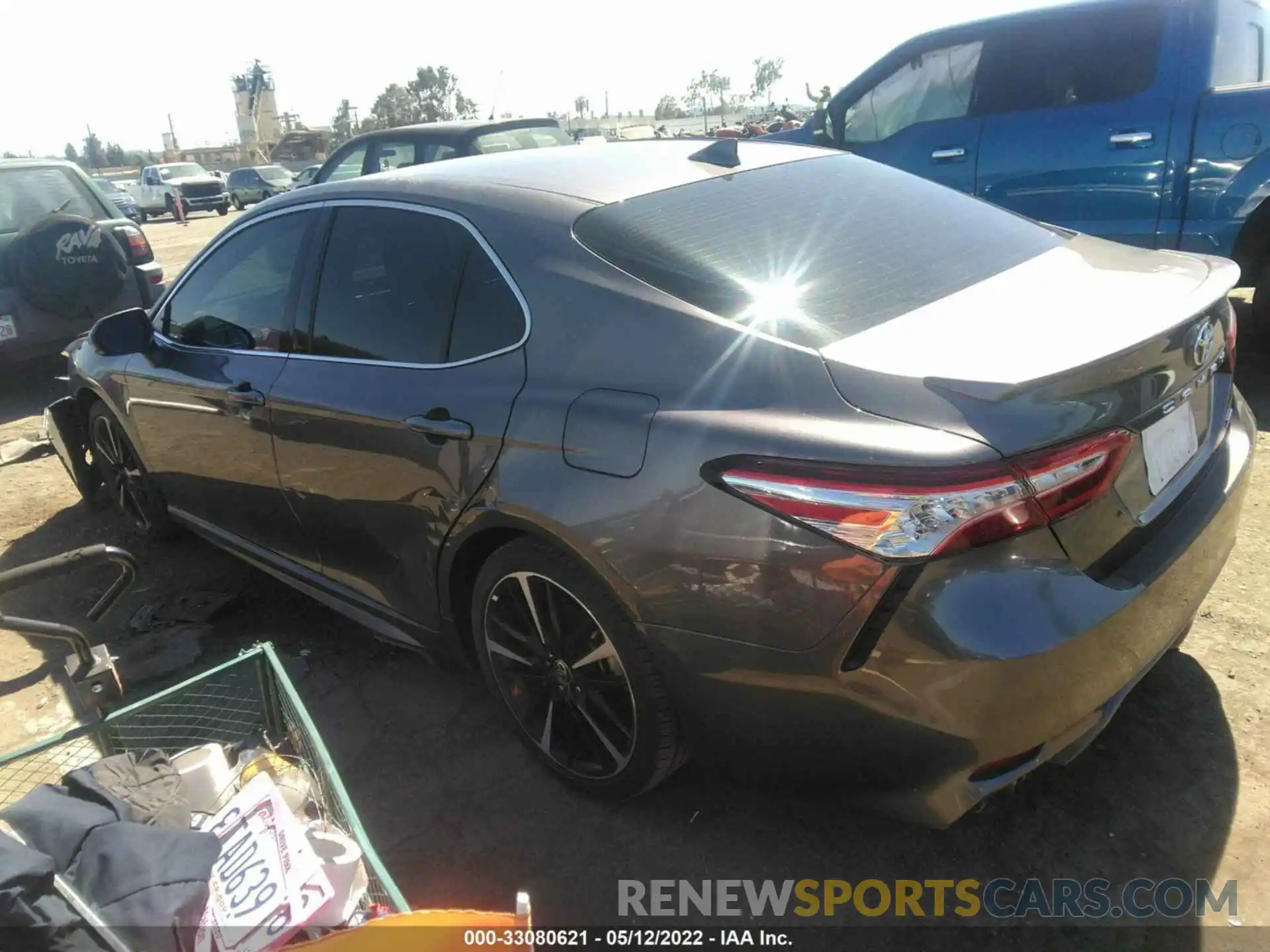 3 Photograph of a damaged car 4T1K61AK1LU974897 TOYOTA CAMRY 2020