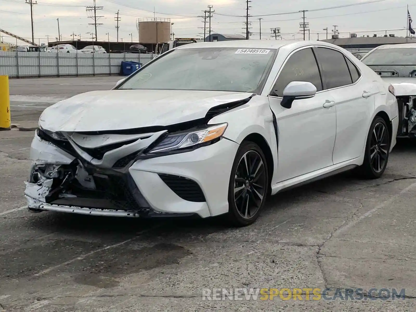 2 Photograph of a damaged car 4T1K61AK1LU984409 TOYOTA CAMRY 2020